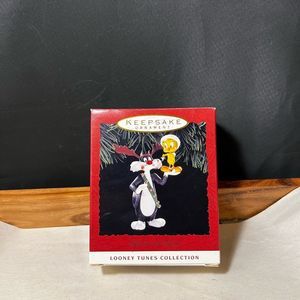 “Sylvester and Tweety” Hallmark Keepsake Ornament